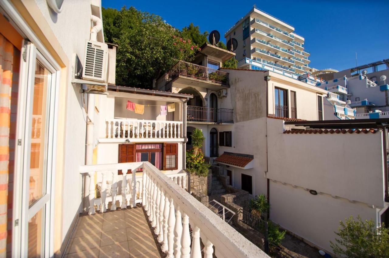 Acika Apartments Rafajlovići Extérieur photo